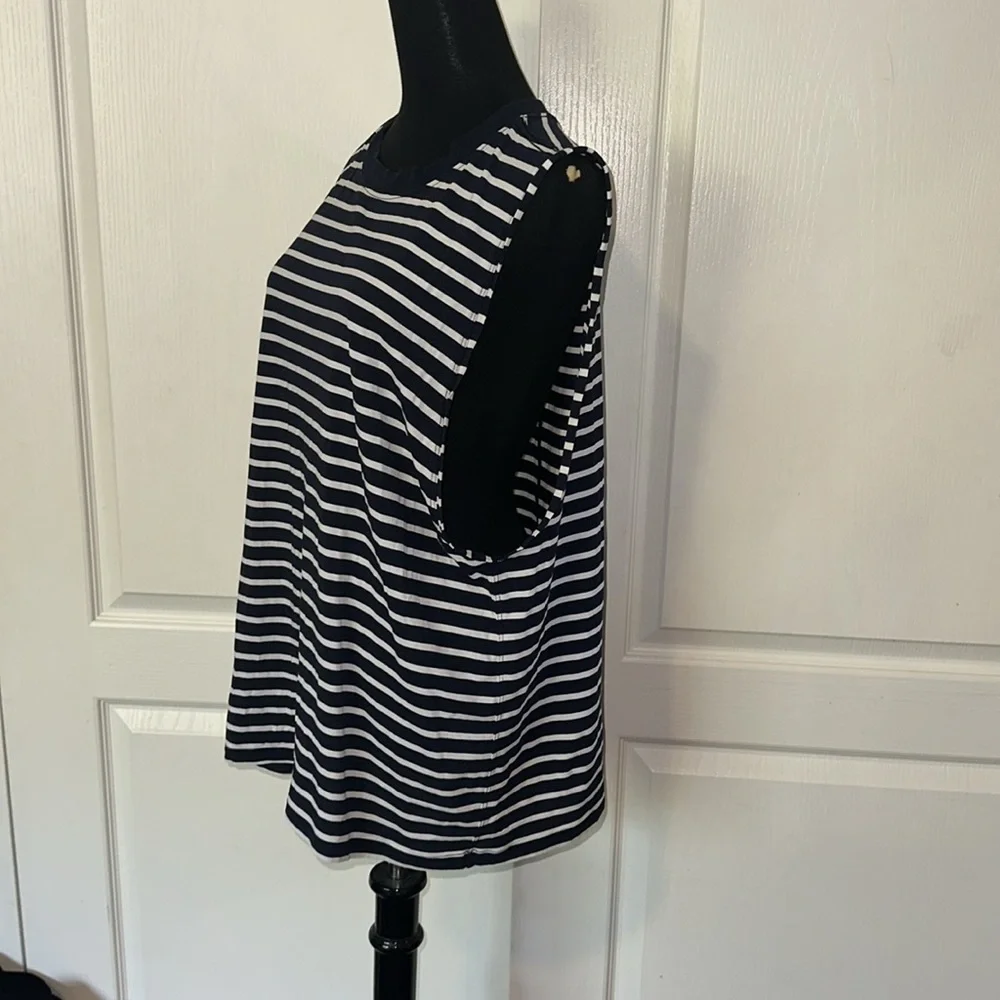 LULULEMON NAVY BLUE STRIPE STRETCH MUSCLE TANK